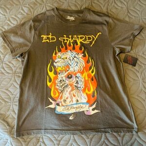 Ed Hardy Large Graphic T-Shirt Never Worn NWT